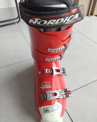 scarponi sci Nordica