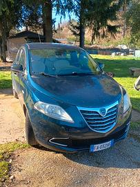 lancia Ypsilon 1.2 benz allestimento platino