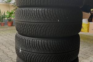 Set 4 gomme neve Michelin 285/40 r21 + 255/45 r21