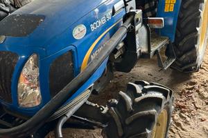 Trattore new holland Boomer 50