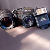 macchina fotografica zenit 122