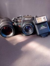 macchina fotografica zenit 122