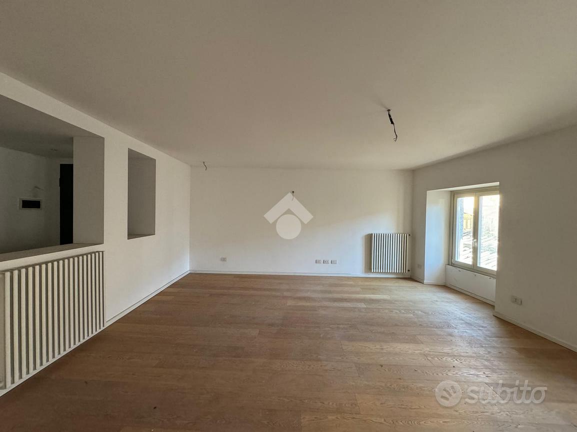 Apartment in Edolo, Brescia - Vista 3