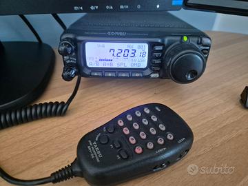 Ricetrasmettitore YAESU FT-100 All Band HF VHF UHF