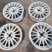 Oz superturismo wrc da 17 4x100 et 40 punto abarth