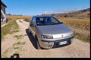 Fiat punto 1.2 benzina gpl