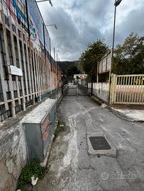 Capannone con terreno zona viale regione siciliana