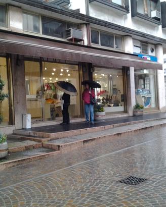 Negozio magazzino ufficio centro belluno
