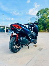 x-max 300 2018