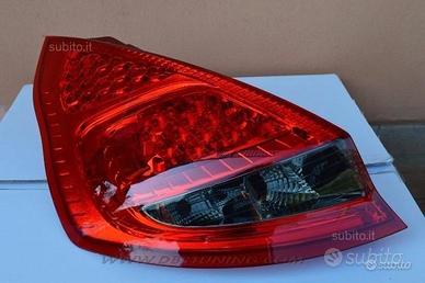 Coppia fanali Led FORD FIESTA MK7 08-12 rosso fumè