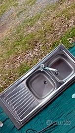 Lavello più fontana