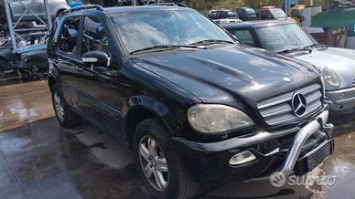 Ricambi Mercedes ML anno 2005 cil. 2.7