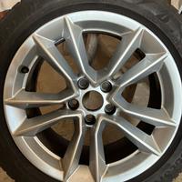 4 cerchi 17 originali Audi + gomme