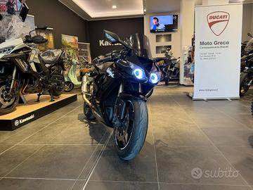 KAWASAKI Ninja ZX-10R my08