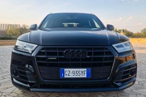 Audi Q5 QUATTRO S-LINE