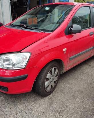 Ricambi HYUNDAI GETZ 1086cc benzina del 2004