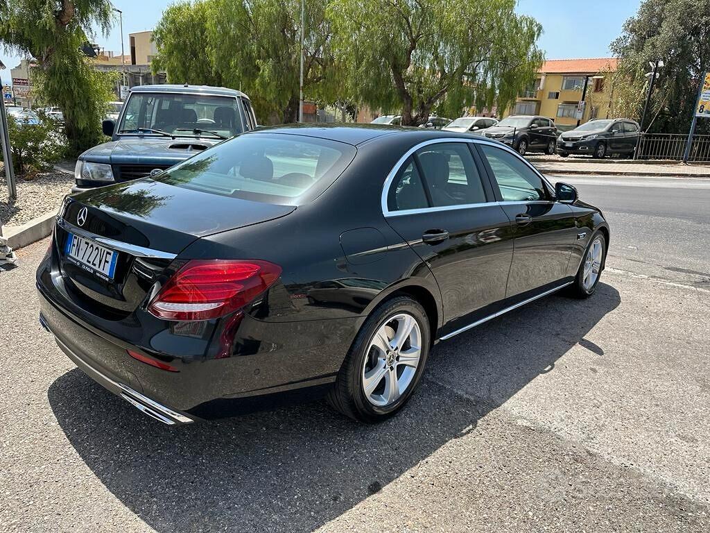 Mercedes-Benz E 200 2018 photo 4