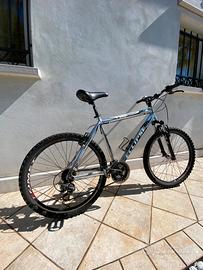 Bicicletta MTB