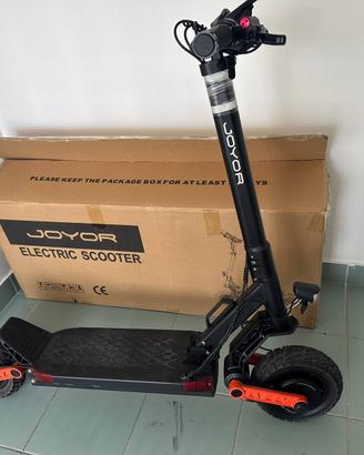 Monopattino Joyor s10sz doppia motore