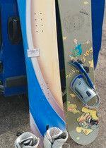 2 snowboards
