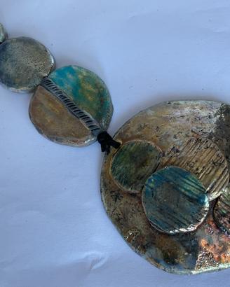 Pendente raku composto da 4 dischi