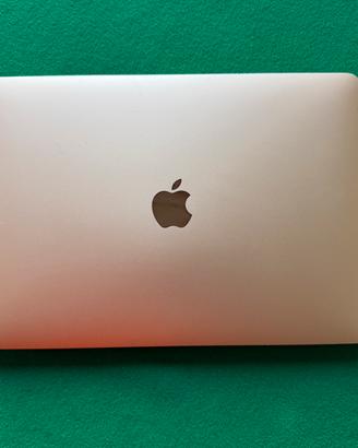 Macbook Air  13” M1  color oro