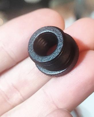 Adattatore per clip microfono 3/8" - 5/8"