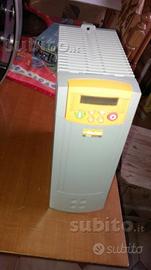 Inverter 380 v