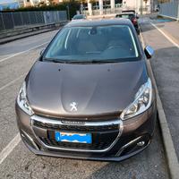 Peugeot 208 1.2 puretech Signature s&s 82cv 5p