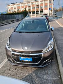 Peugeot 208 1.2 puretech Signature s&s 82cv 5p