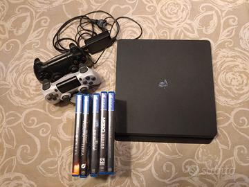 PlayStation 4 Slim