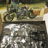 Italeri Harley Davidson WLA 750 scala 1/9