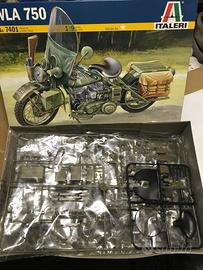 Italeri Harley Davidson WLA 750 scala 1/9