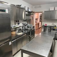 Attrezzature completa per ristorante