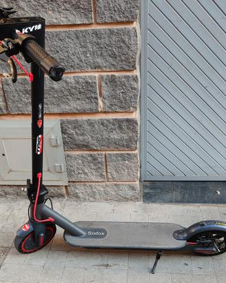 Monopattino Elettrico Sixfox TX01