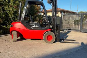 S142 Muletto Linde 30 q alzata libera