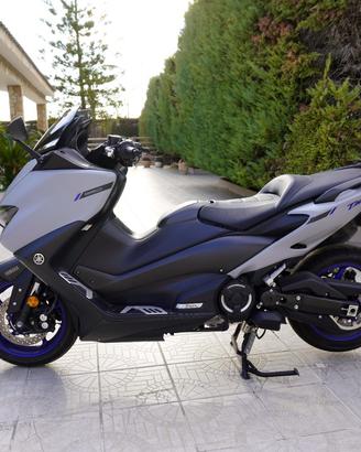 Tmax 560