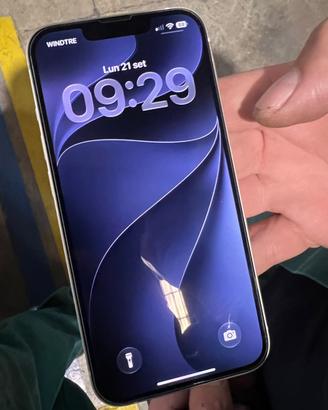iPhone 13 128 giga 5G batteria nuova leggi