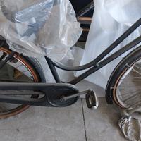 Vecchie biciclette da sistemare