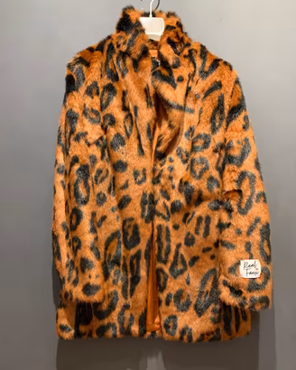Lotto abbigliamento donna – 5 capi, vendibili anch