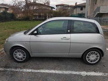 Lancia Ypsilon 1.2 69 CV Diva