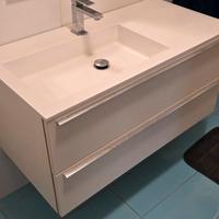 mobile bagno a sospensione