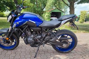 Moto Yamaha mt-07