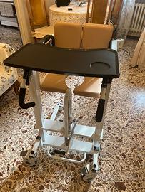 Sedia sollevatrice per anziani