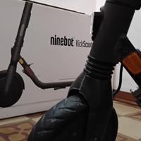 Monopattino Segway Ninebot E25E