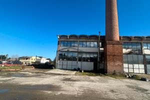 Vendita capannone di 1000 mq