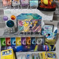 Mega kit carte pokemon + statuetta Charizard !