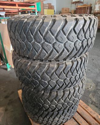 4 Gomme Maxxis M/T 315/70 R17 usate -  buono stato