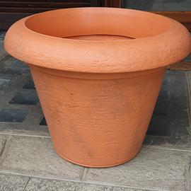 vaso in resina effetto terracotta cm 60