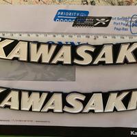 KAWASAKI coppia emblemi originali